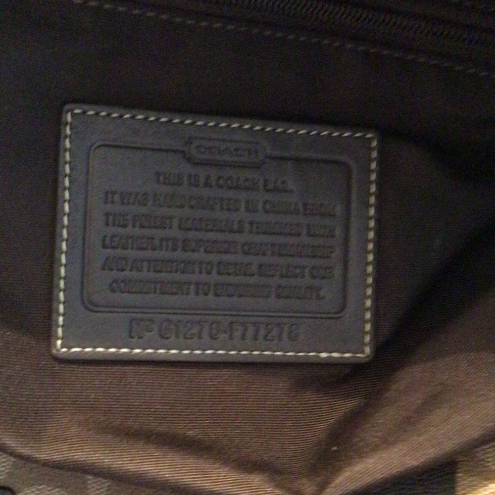 Women’s Coach Brown and Black Large Duffle Bag - Picture 6 of 8